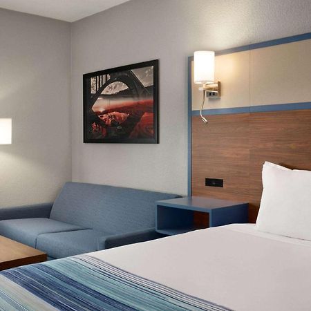 Americinn By Wyndham Branson & Conference Center Екстериор снимка